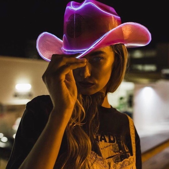 Neon Cowboys Beaupeep Pink 